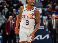 爵士客场大破鹈鹕，两连胜止住颓势的简单介绍