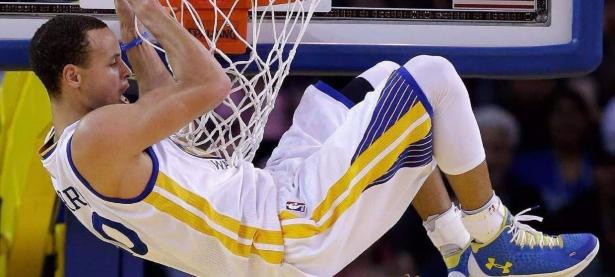 F1赛车赛场焦点！德国队对阵日本队，关键一战，双方鏖战至最后一刻