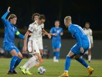 冰岛队遭遇匈牙利挑战，告负对手