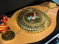 印度摔跤选手勇夺金牌，为国争光