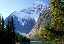 莱万多夫斯基遭遇二十连败，瑞士队教练面临压力！